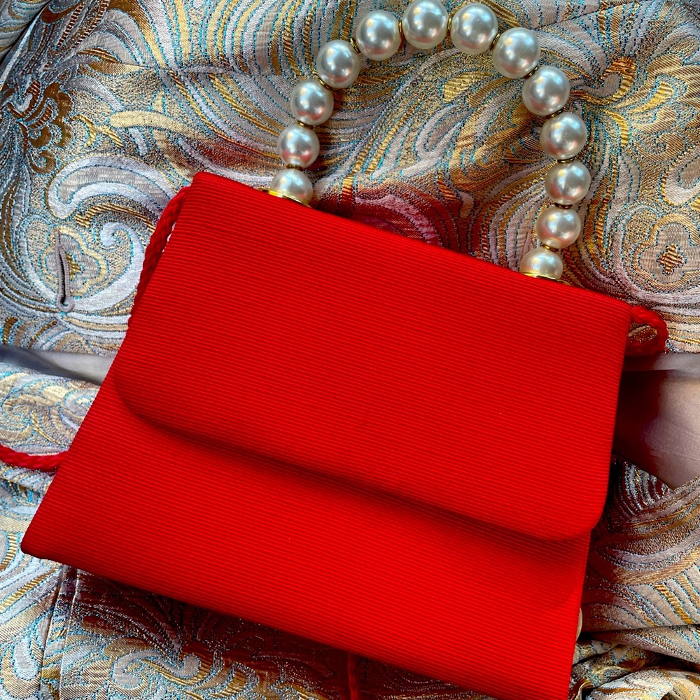 Vintage Fifth Avenue Collection Pearl Handle bag